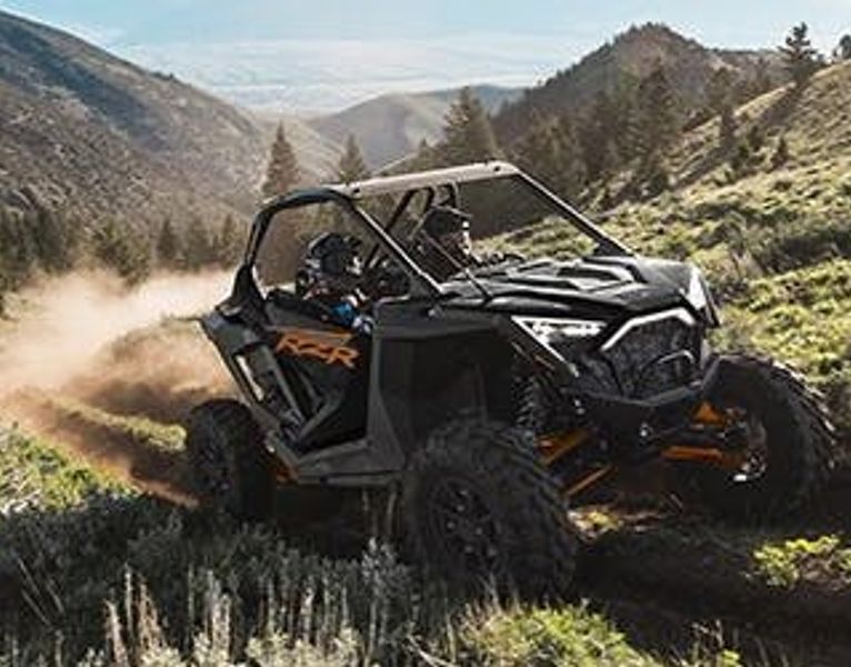 2Seater PRO Turbo Razor Custer Adventures Adventure Rentals