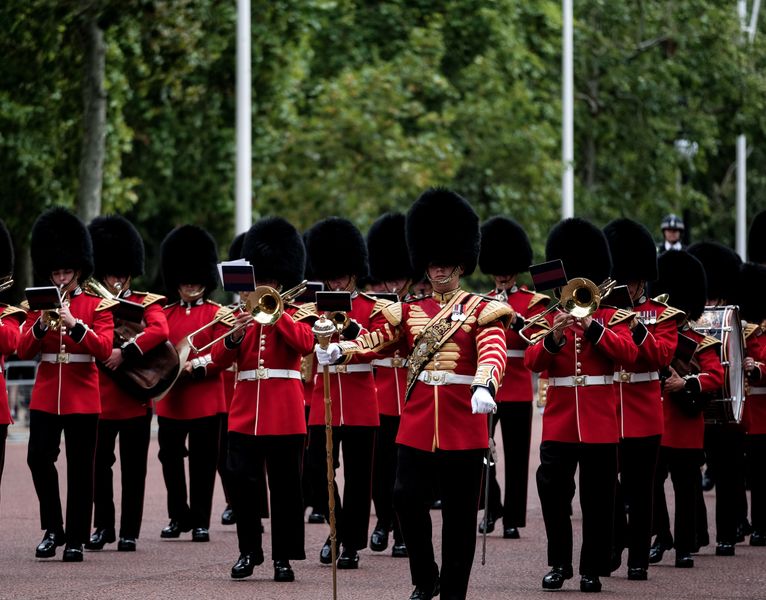 Changing of the Guard Buckingham Palace: Route & Dates 2023