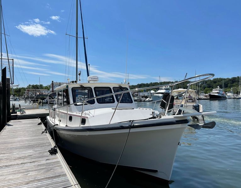 Dockside Dining