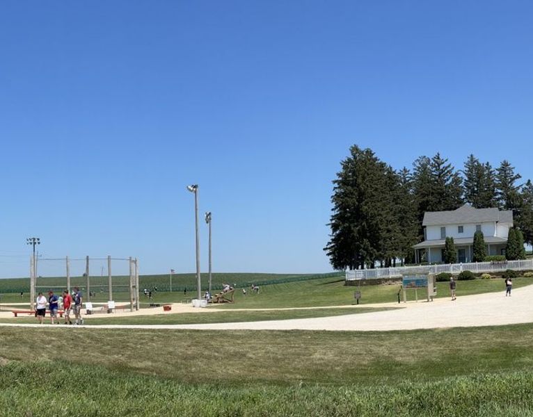 Father's Day Baseball Lovers Tour of the Heartland! June 12-19, 2024 -  SerVacations