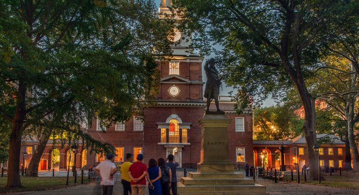 walking tours philadelphia