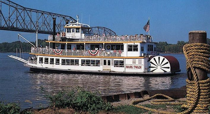 center street landing mark twain riverboat