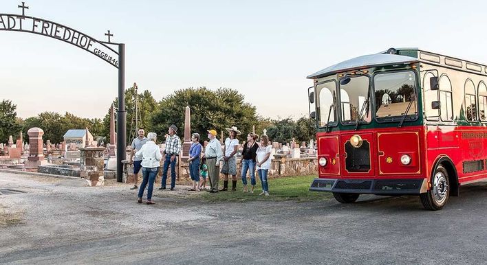 winery tour in fredericksburg tx