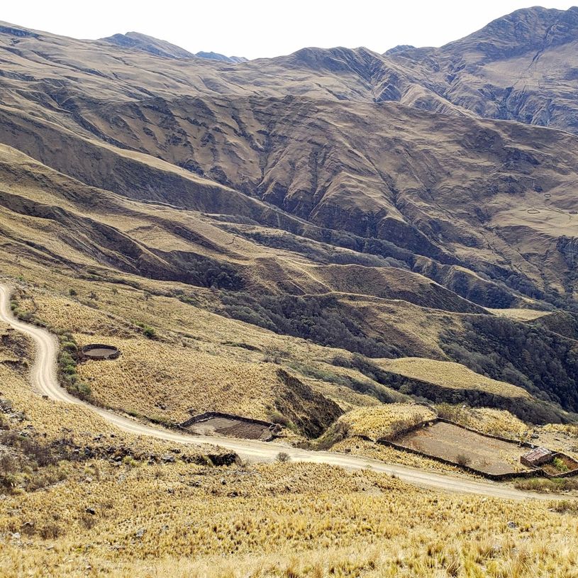 Road alongside Camino Inca