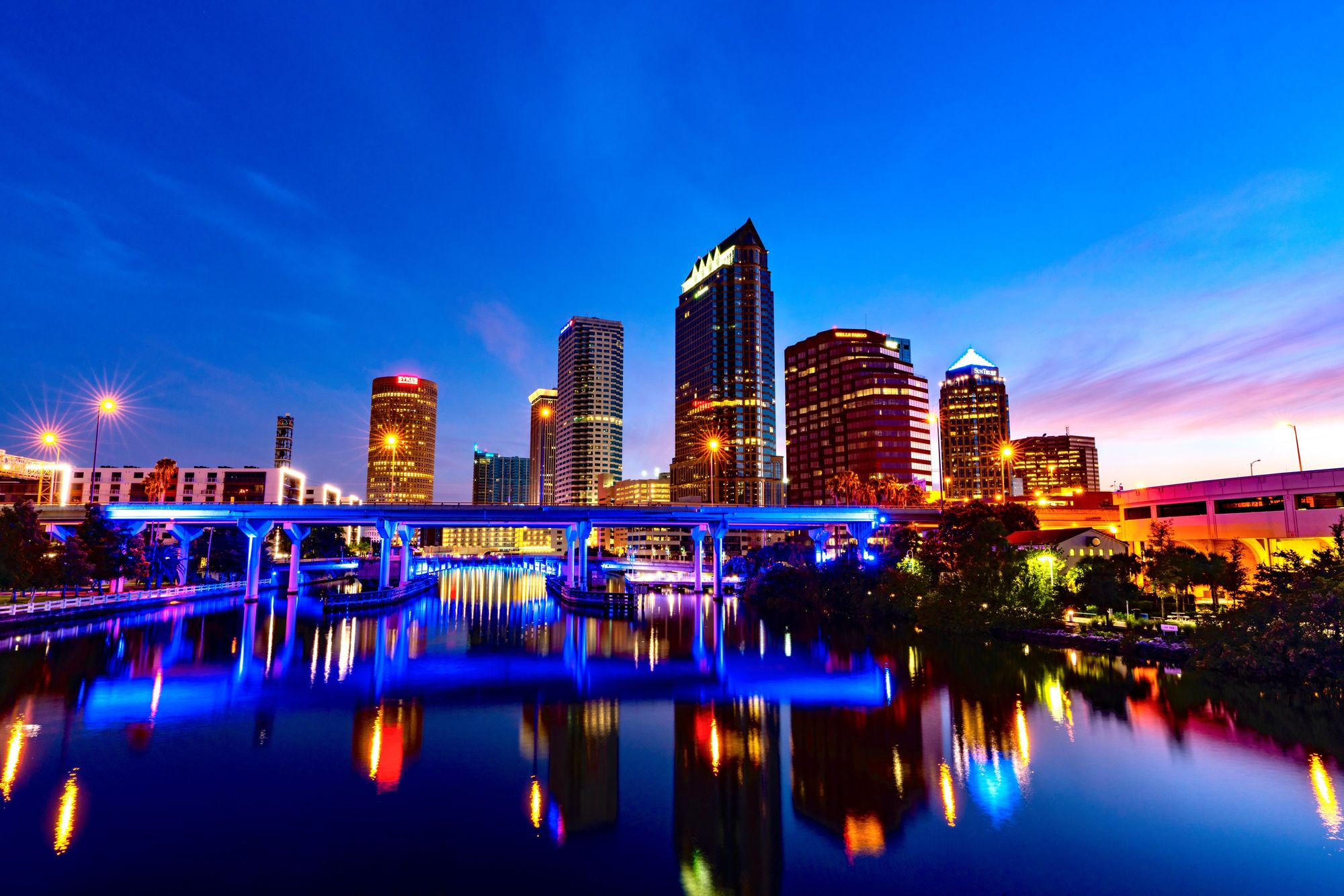 Tampa Riverwalk, Downtown Tampa