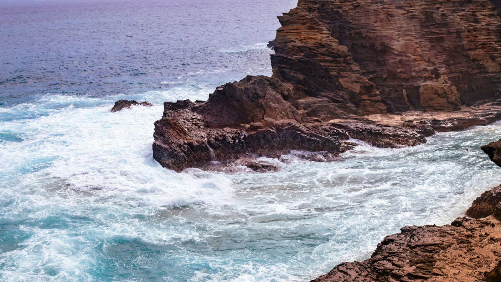 Halona Blowhole Lookout Point