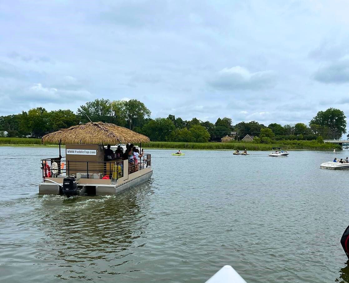 Tiki Boat Bachelor Party In Minneapolis