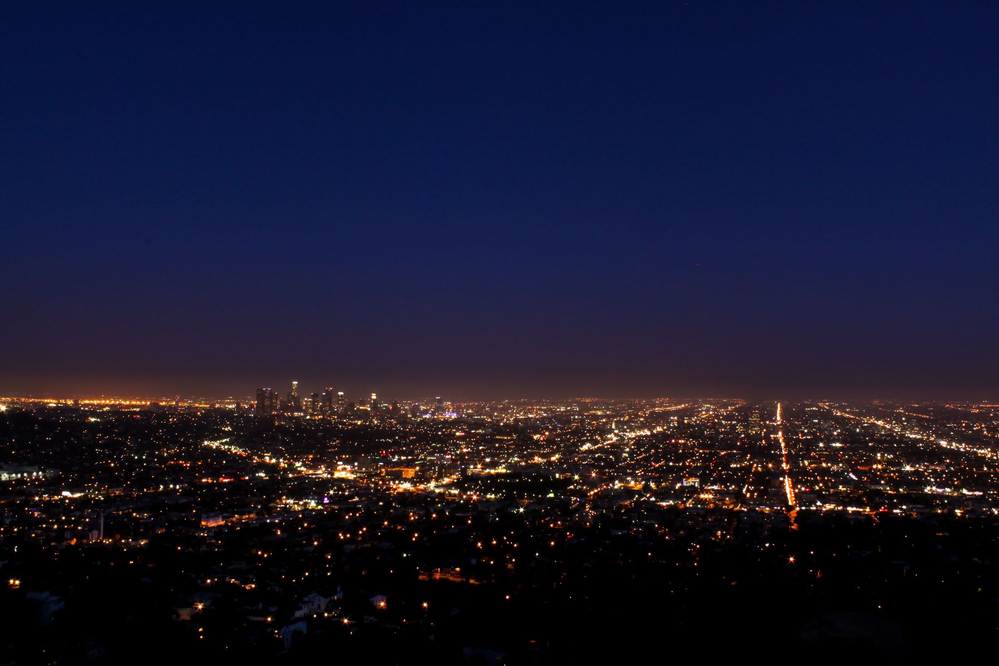 Griffith Observatory Overlook In City Of Los Angeles