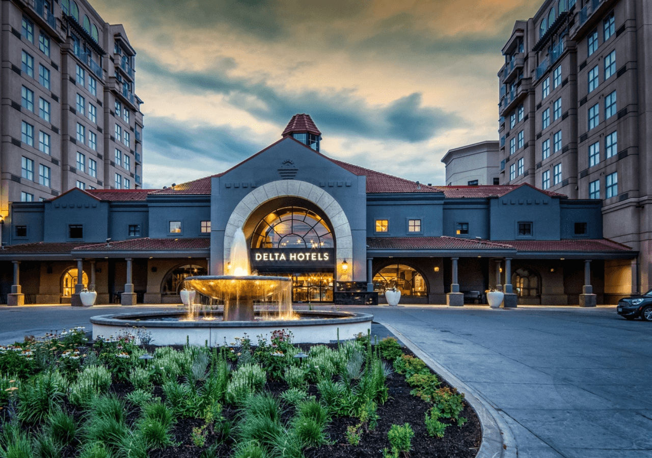 Delta Grand Okanagan Resort entrance in Kelowna