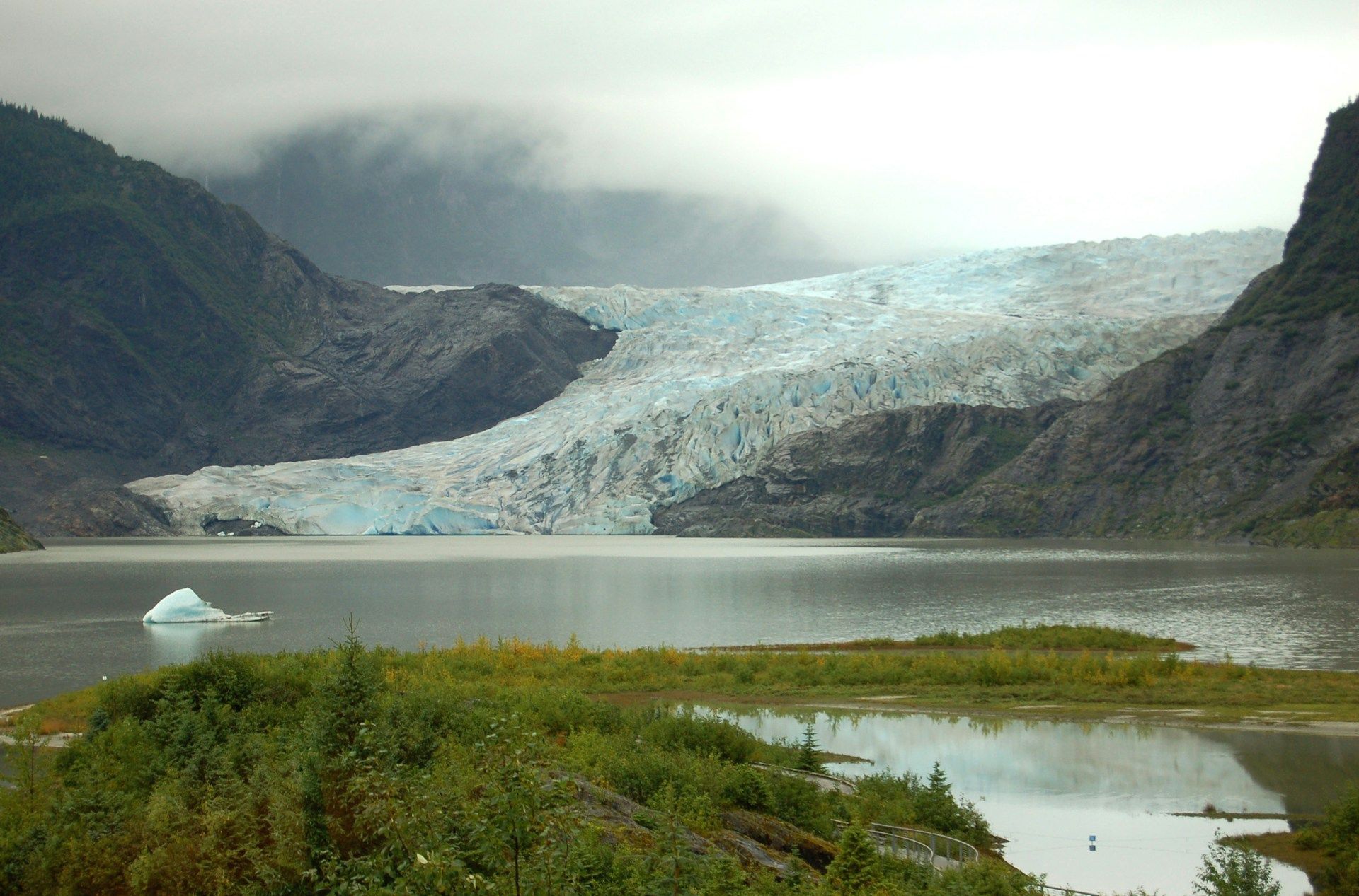 Glacier Kayaking Day Trips In Alaska