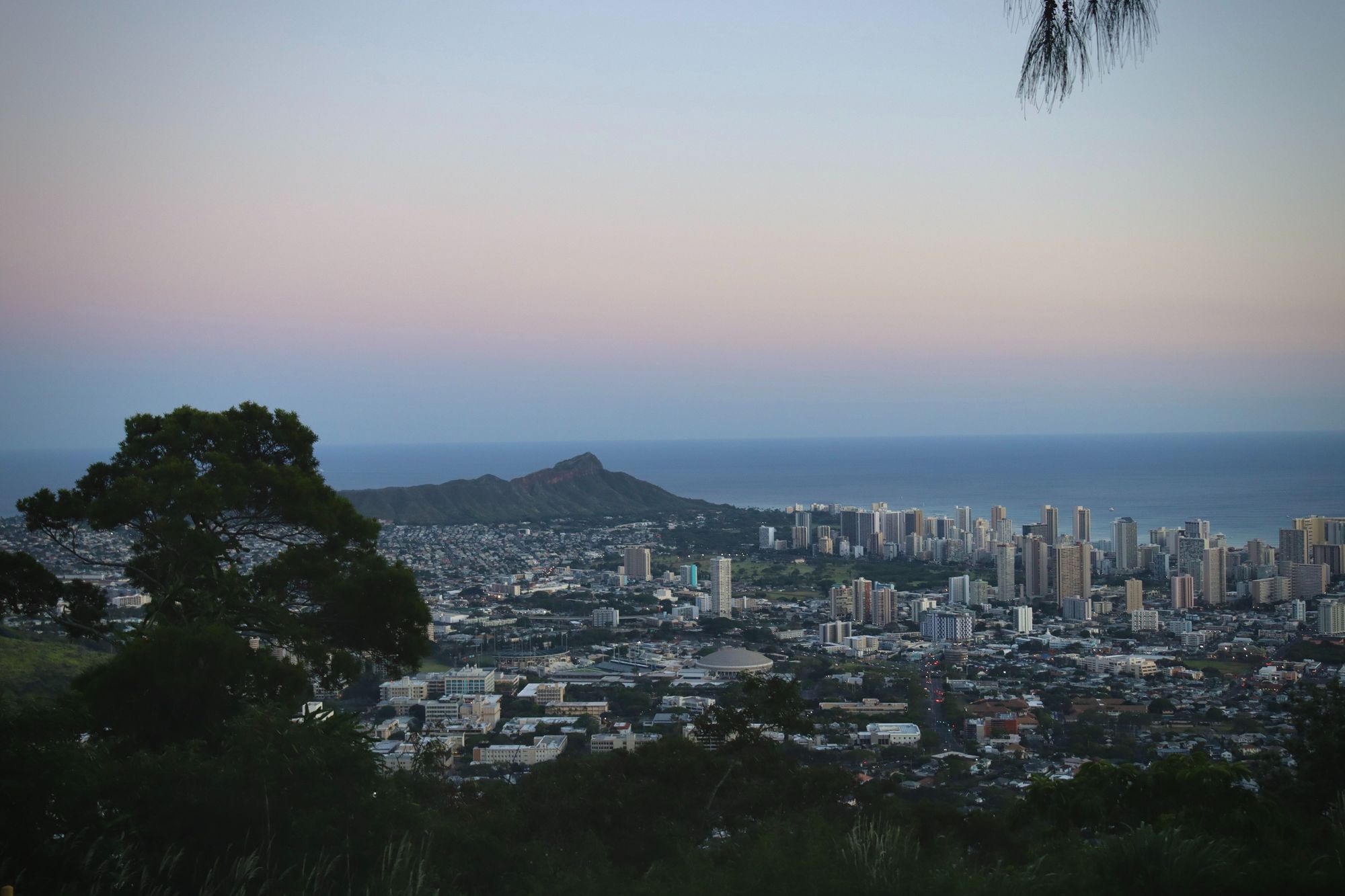 The Tantalus Lookout In Oahu