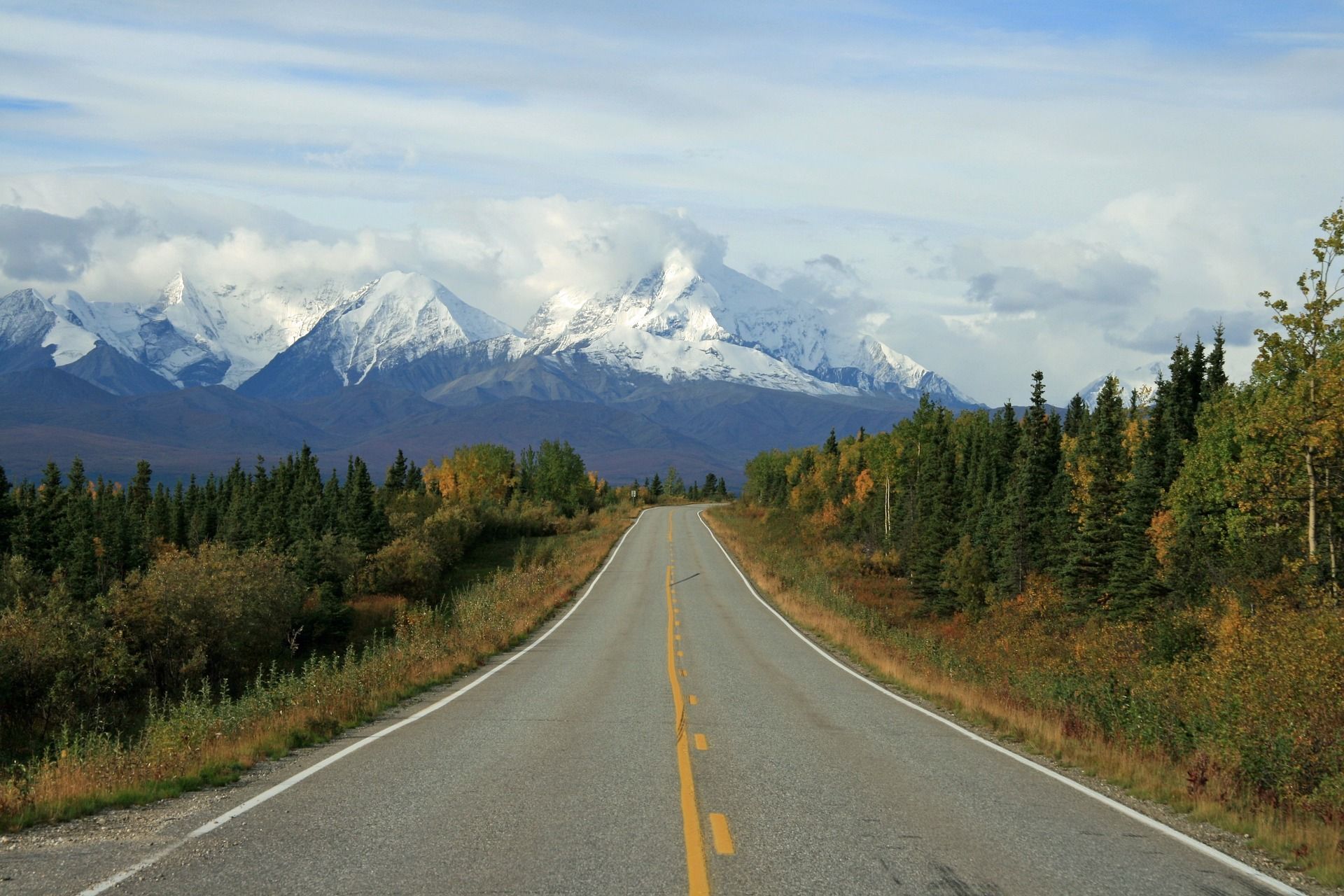 Alaskan Wilderness - Visit Alaska In The Shoulder Season