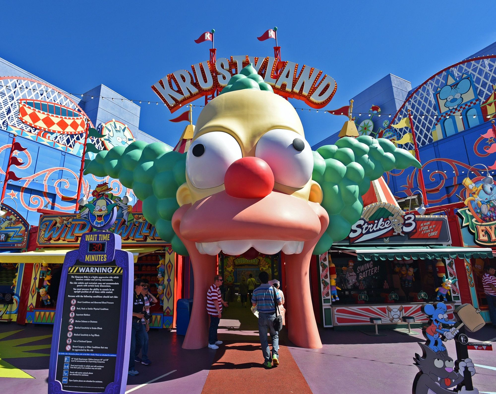 Visit Universal Studios Hollywood Theme Park