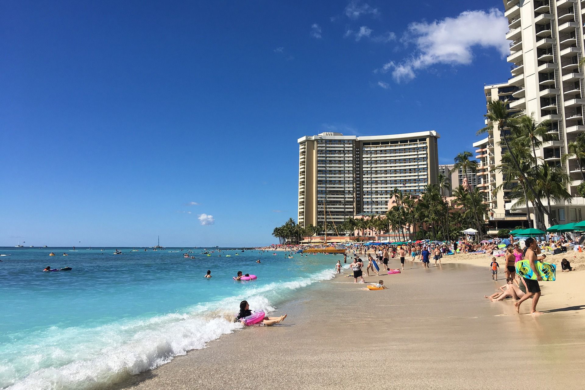  Waikiki Beach In Hawaii - Ultimate Oahu Bucket List