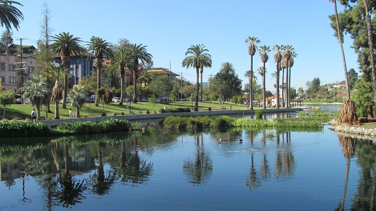 First Date At Echo Park Lake  