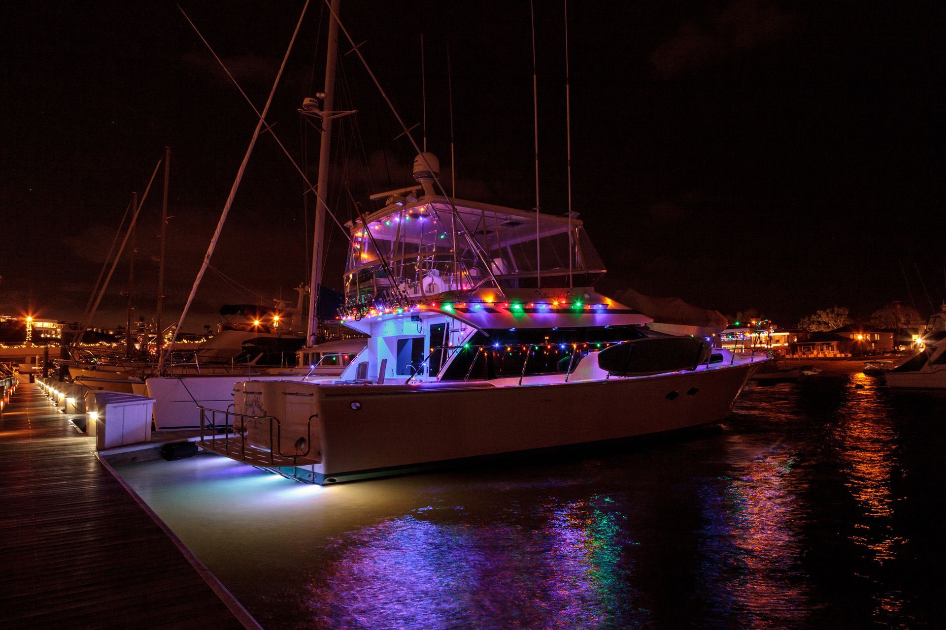 Holiday Events - Lights Boat Parade