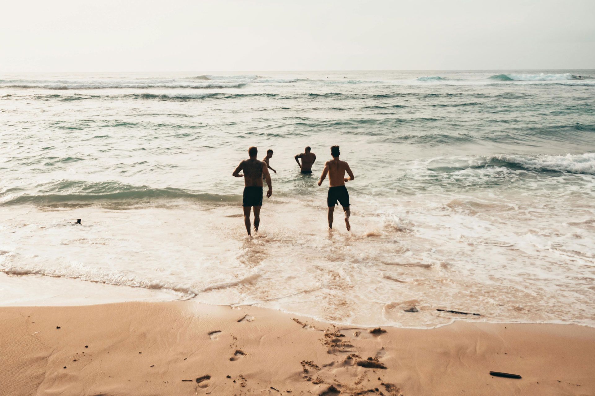 Bachelor Parties In Tampa Bay Area - Beach Party At Indian Rocks Beach