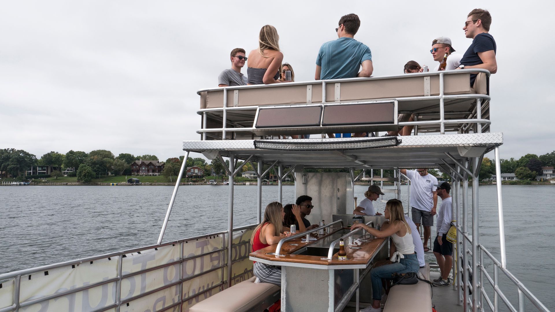 Explore Lake Minnetonka For A Unforgettable Adventure