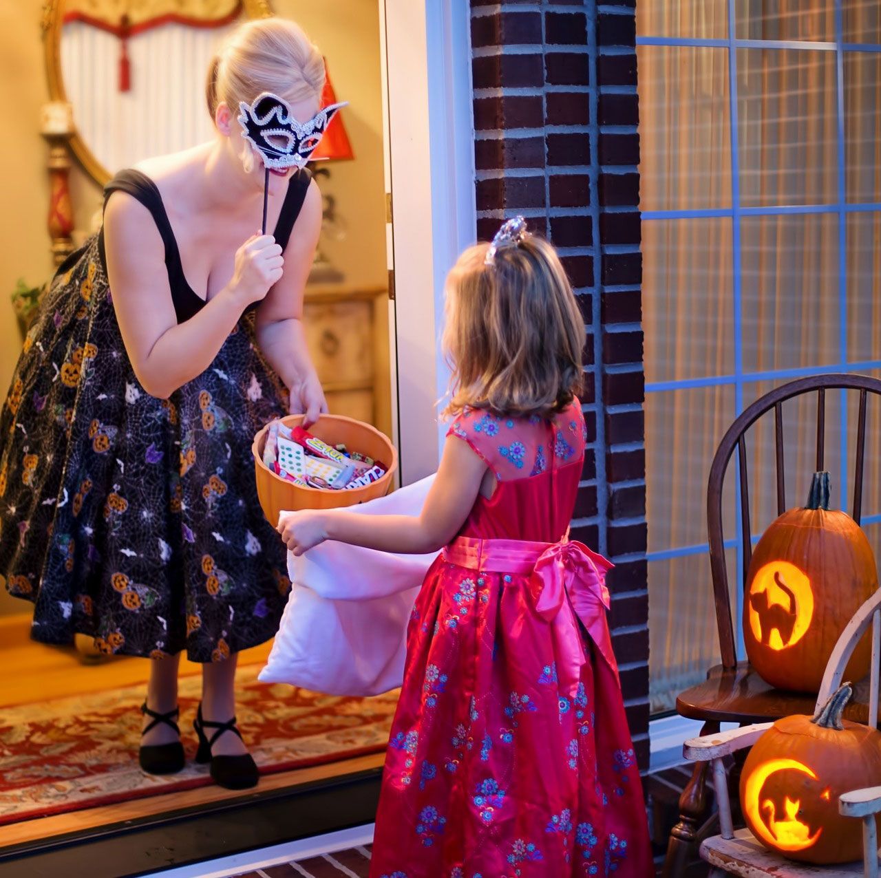 Trick Or Treat During Halloween In Oahu
