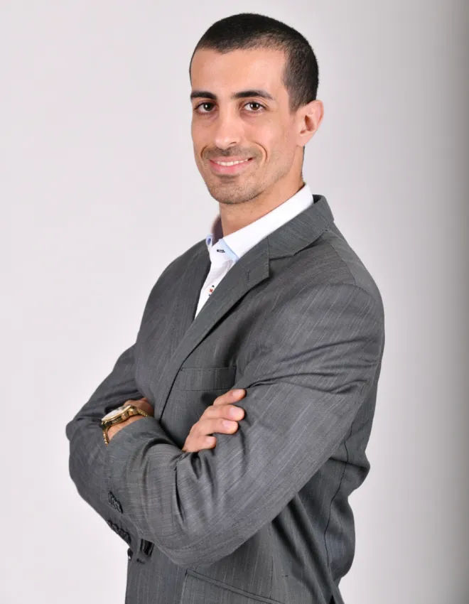 Businessman_Linkedin_Headshot