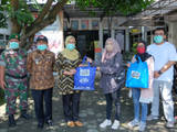 Gambar Sampul Gerakan #Ikut Bantu Lawan Covid-19 Serahkan Bantuan APD