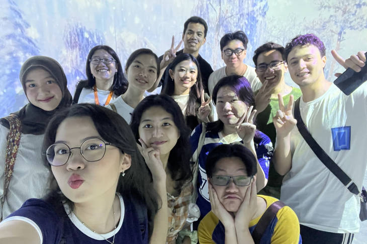 AIESEC in BINUS Gelar Trip Literasi Interaktif di Perpustakaan Cikini