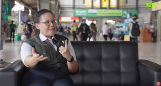 Gambar sampul Anne Purba: Porter Mitra Kerja PT KAI yang Terdata