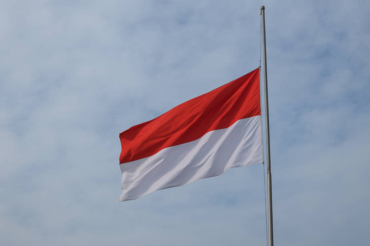 Makna Bendera Setengah Tiang Indonesia dan Amerika yang Jarang Diketahui
