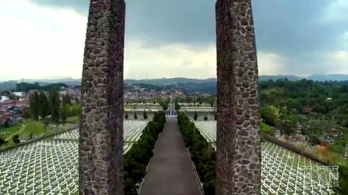 Sejarah dan Fakta Menarik Taman Makam Pahlawan Cikutra ...