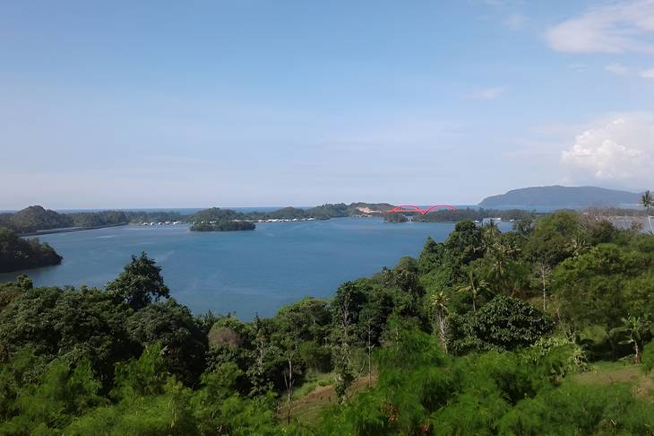 Menembus Arus menuju Cerita Sebuah Desa di Tengah Teluk Youtefa Jayapura Papua