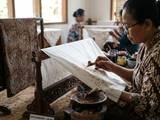 Gambar Sampul Motif Batik Bojonegoro: Sejarah, Filosofi, dan 12 Motif Batik Jonegoroan Lengkap