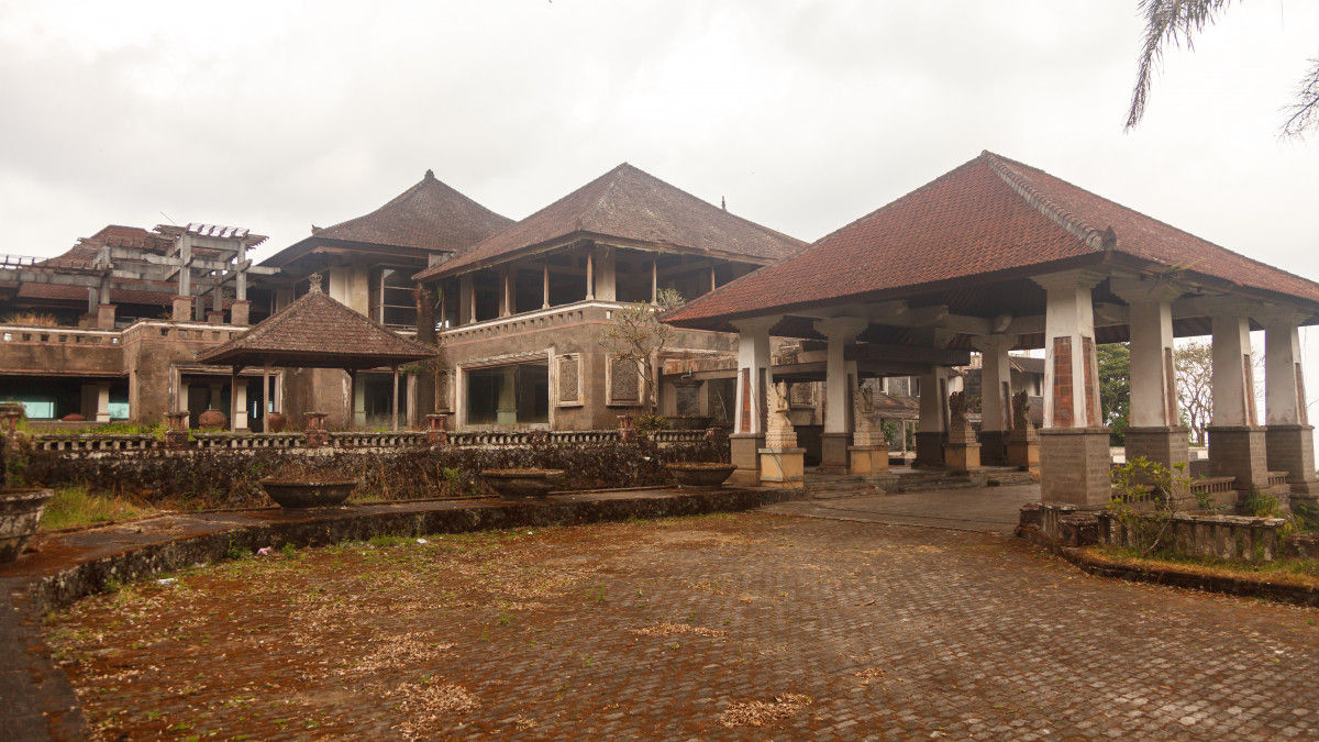 Misteri di Balik Kemegahan Hotel Pondok Indah Bedugul Bali yang Terbengkalai
