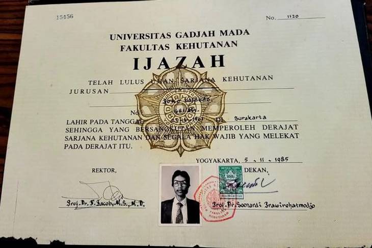 Tidak Perlu Perdebatan atau Repot Urus Legalisasi, Cek Keaslian Ijazah Bisa Online