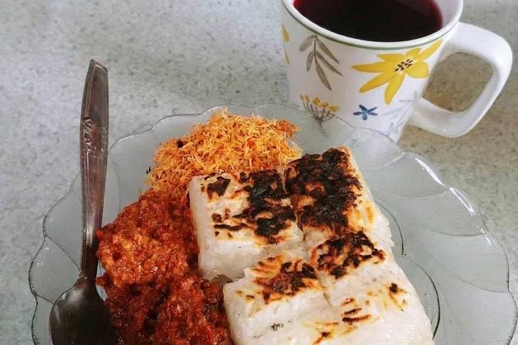 Menikmati Dinginnya Lembang lewat Sepiring Uli Bakar