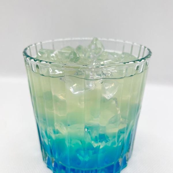 チャイナブルー
