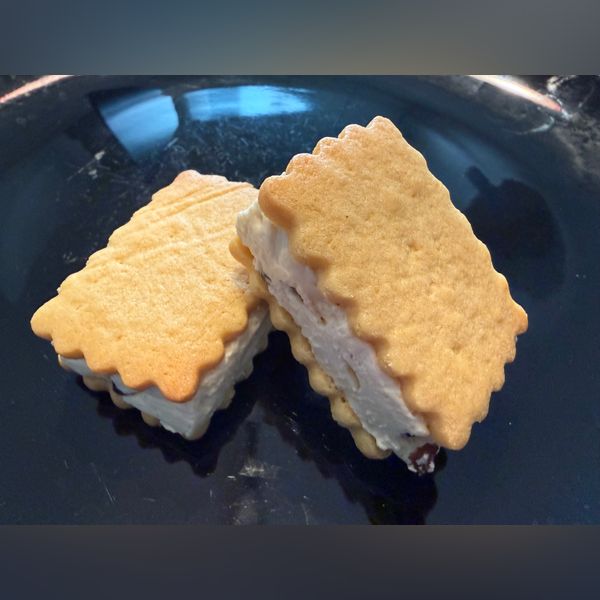 レーズンバターサンド