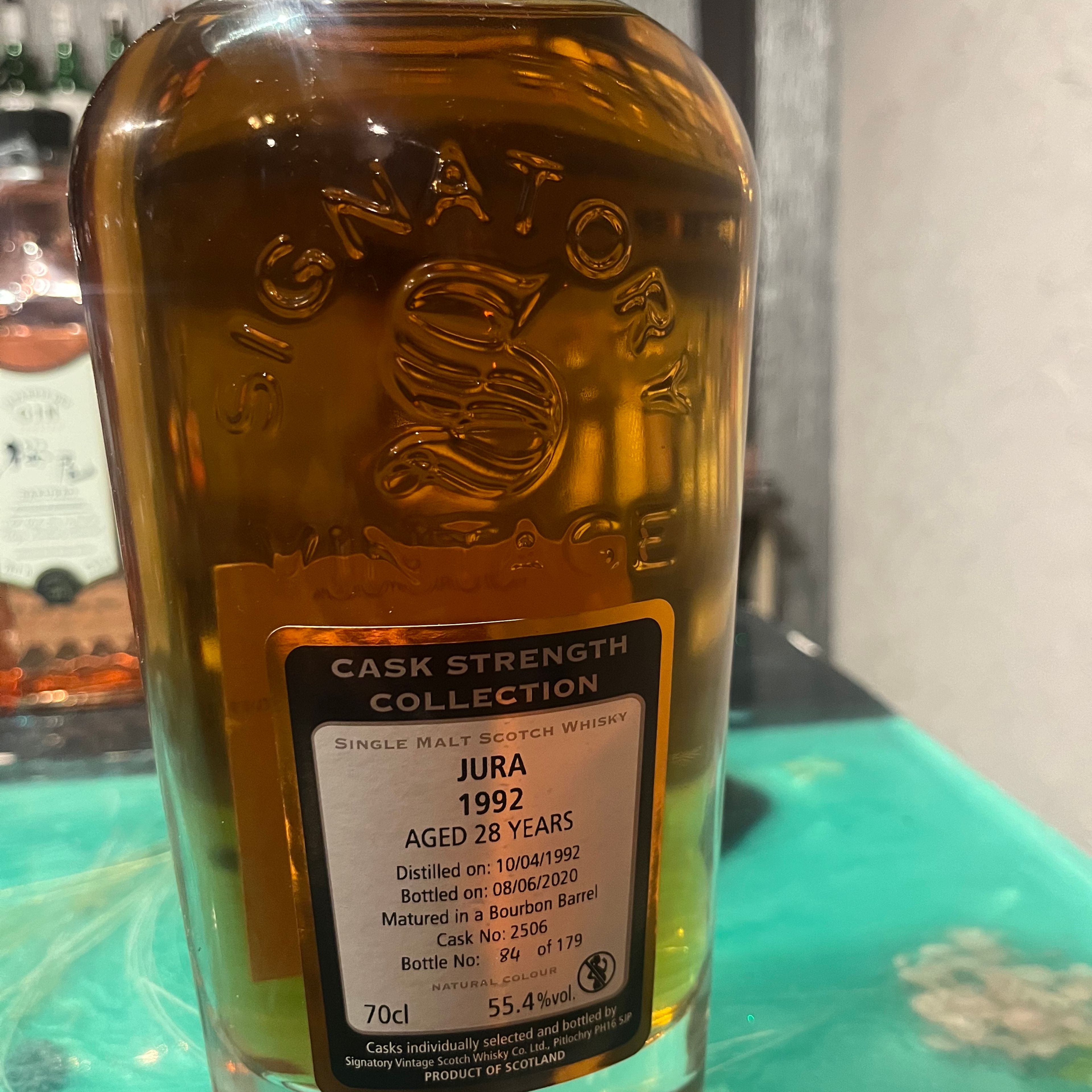 シグナトリー・ニューカスク ジュラ28年 バーボンバレル