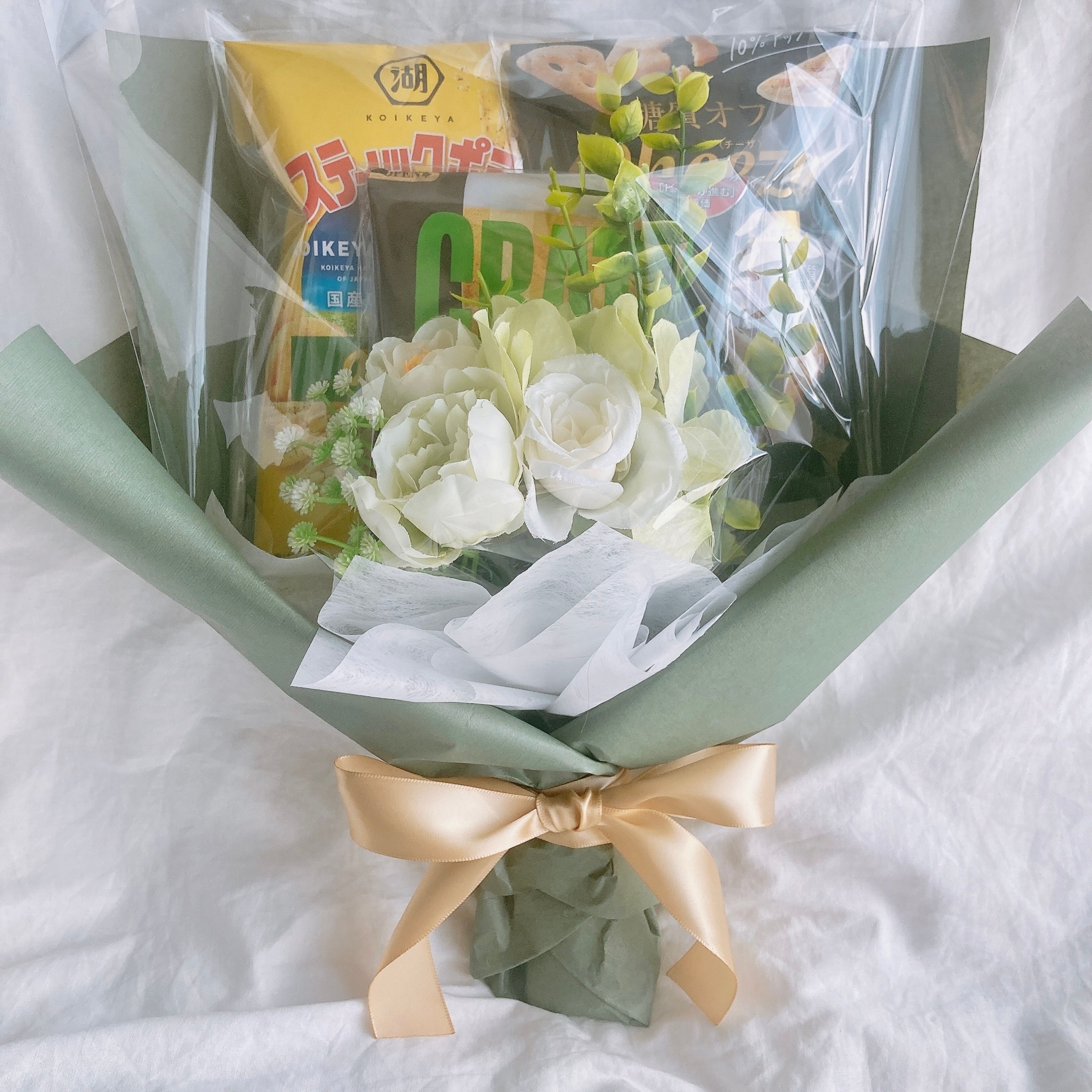 おつまみブーケ 過去作一例・サイズ感・ラッピングイメージ ※基本ラッピングはお任せとなります