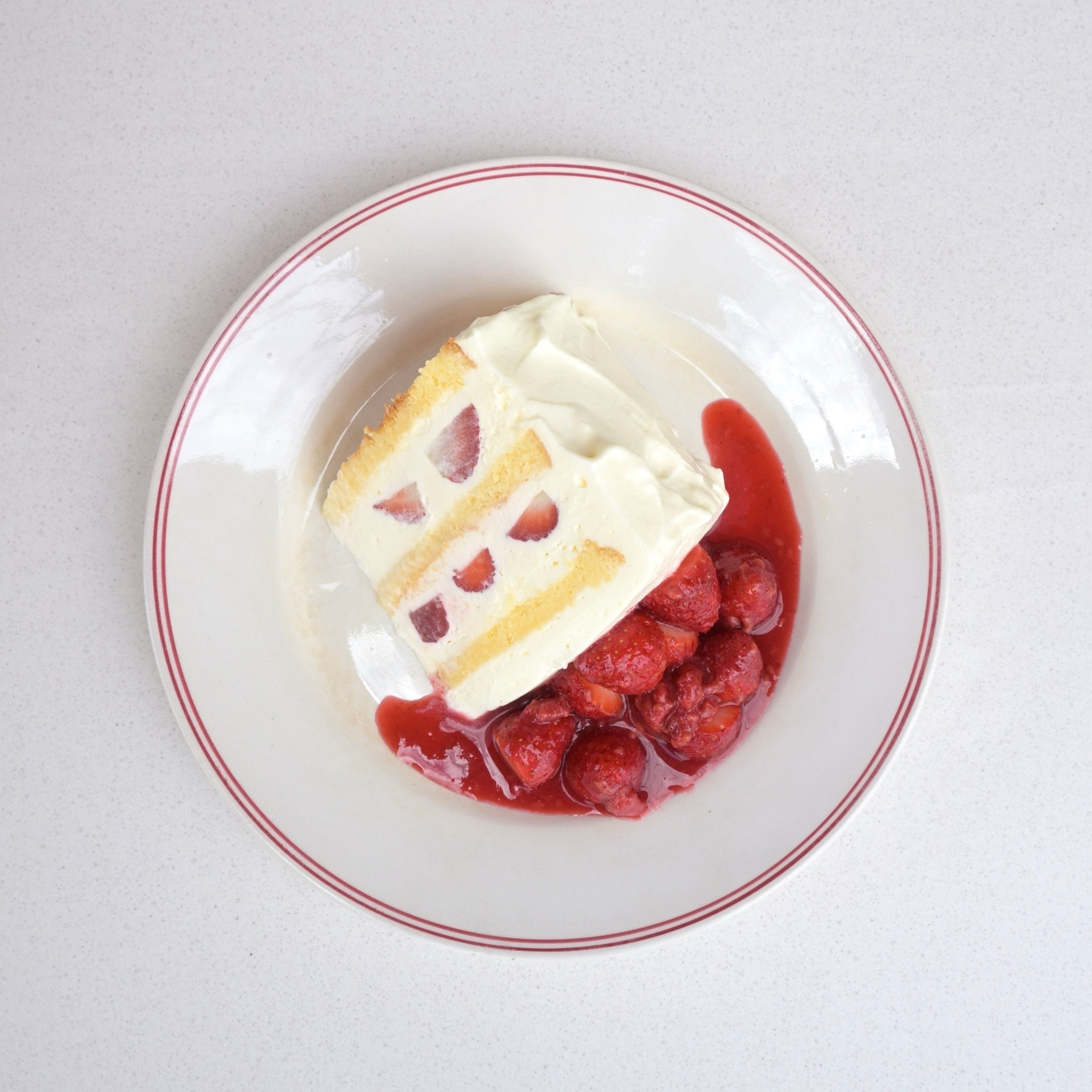 SUMMER OF LOVE 夏秋イチゴのショートケーキ