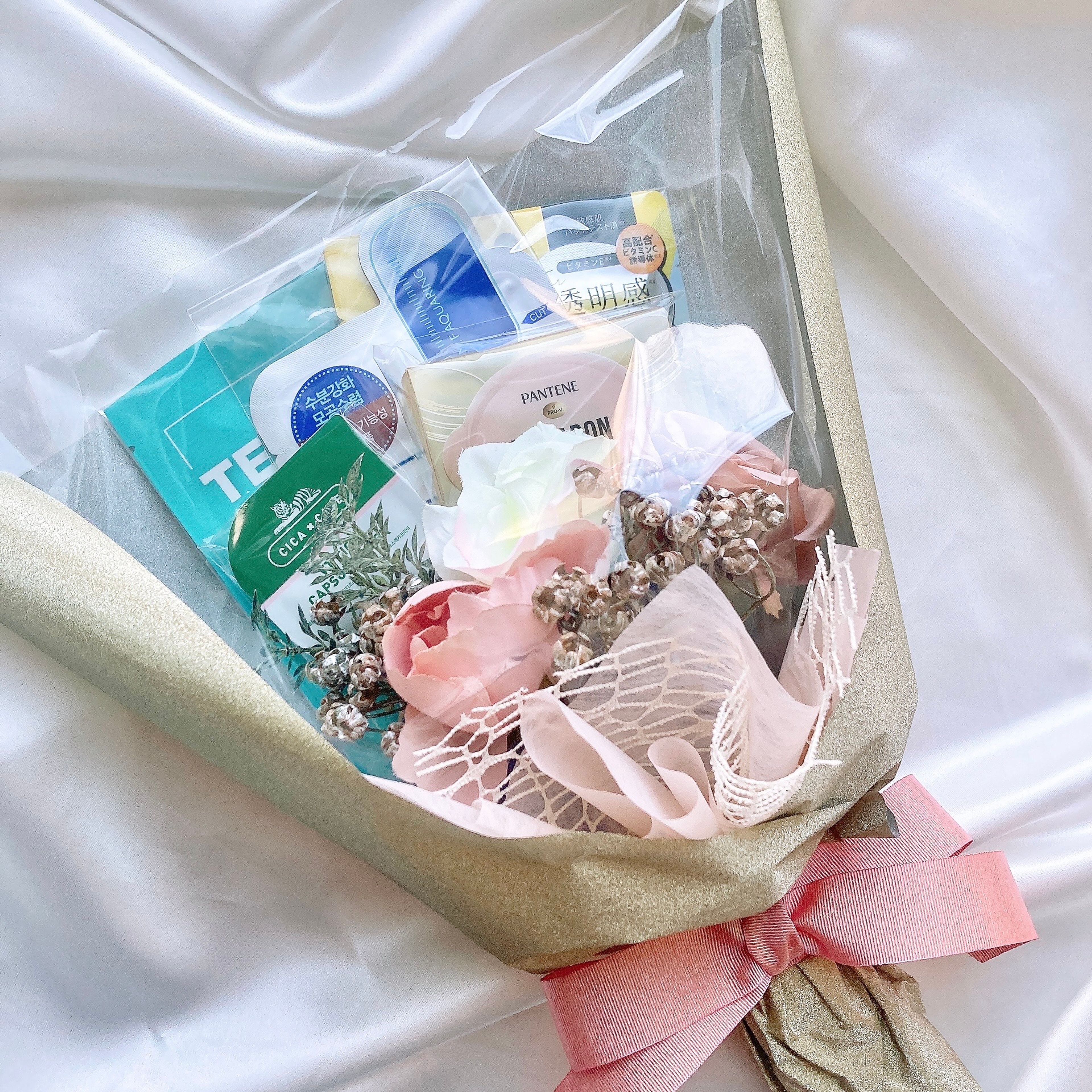 4400円ブーケ 過去作一例・サイズ感・ラッピングイメージ ※基本ラッピングはお任せとなります