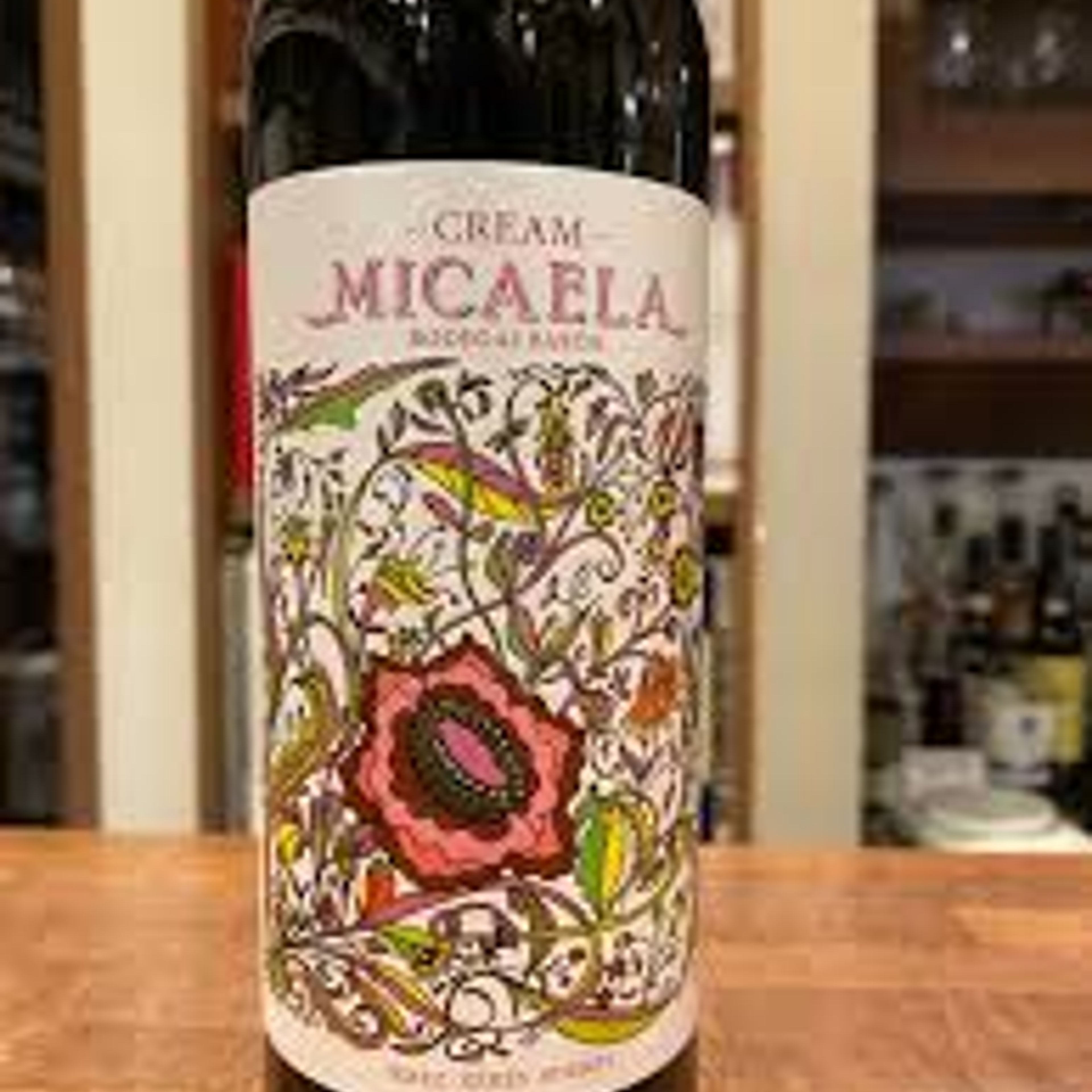 バロン・ミカエラ - クリーム -