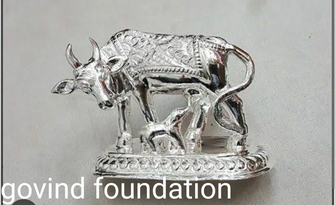 Cow calf Sculpture in pure silver 25gm Pure Silver Kamdhenu