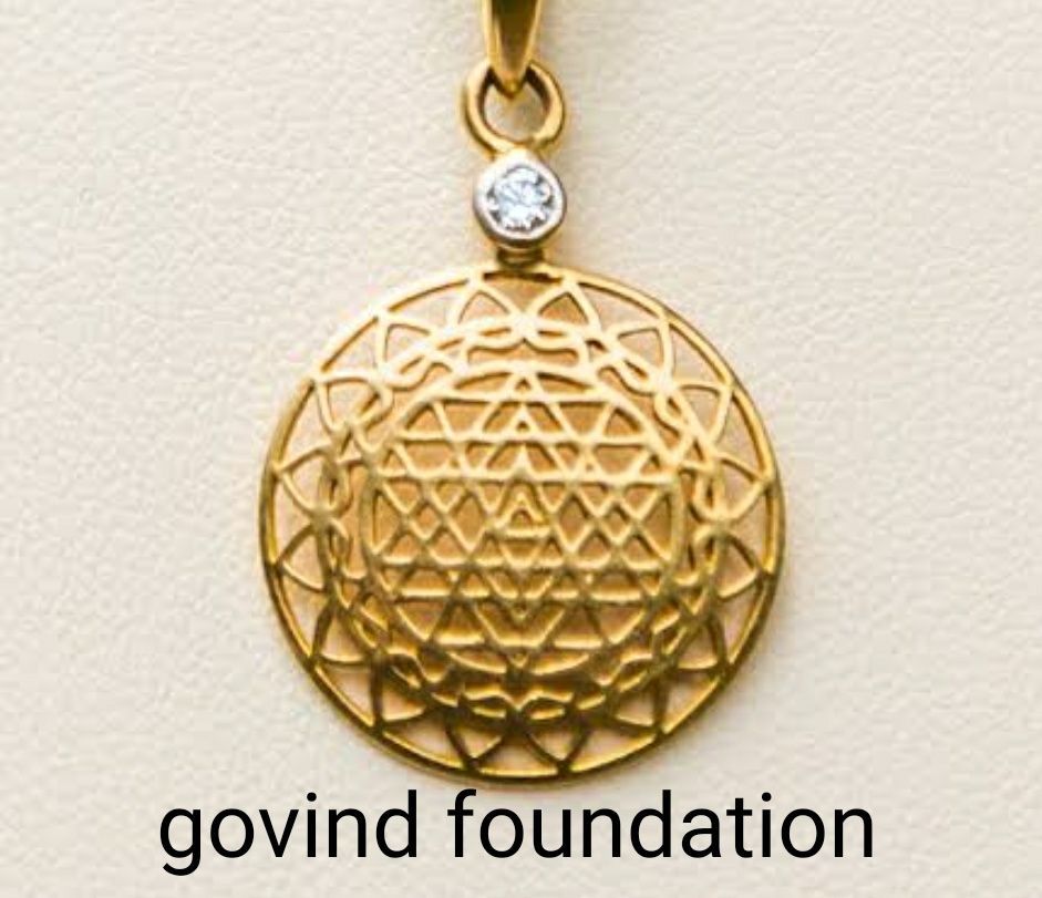 Gold Shriyantra Locket 22k Gold Shriyantra Pendant