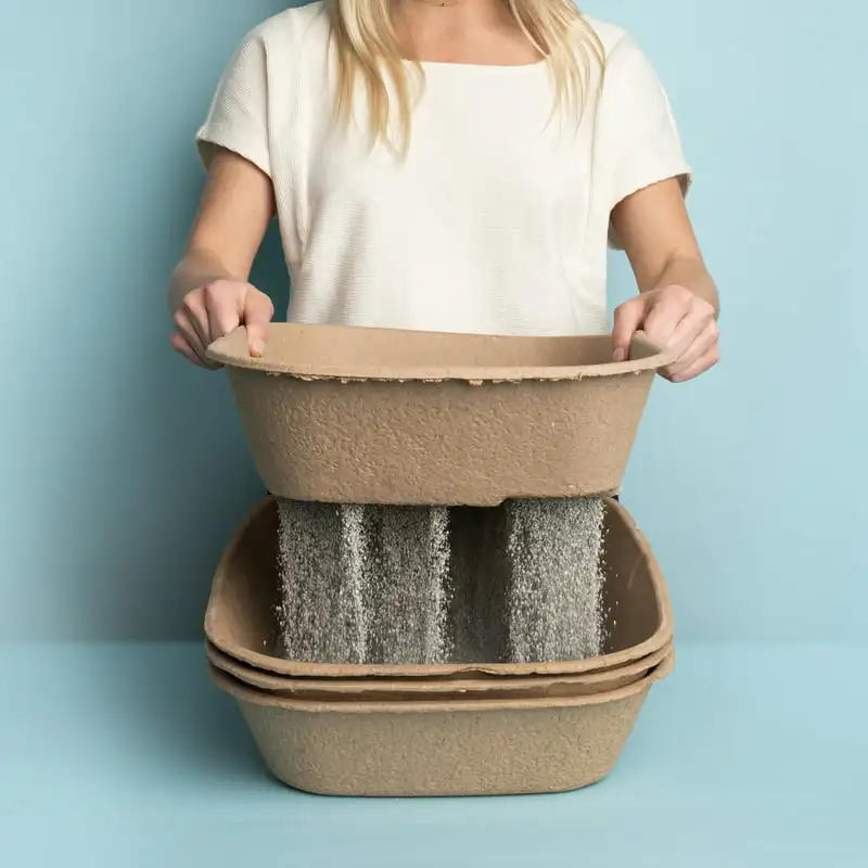 Description Picture 2 of itemof 1 Litter Box, 3 Sifting Liners & 1 Shield) Sustainable, Clean, Sifting, Disposable Cat Litter Box with Shield, Jumbo