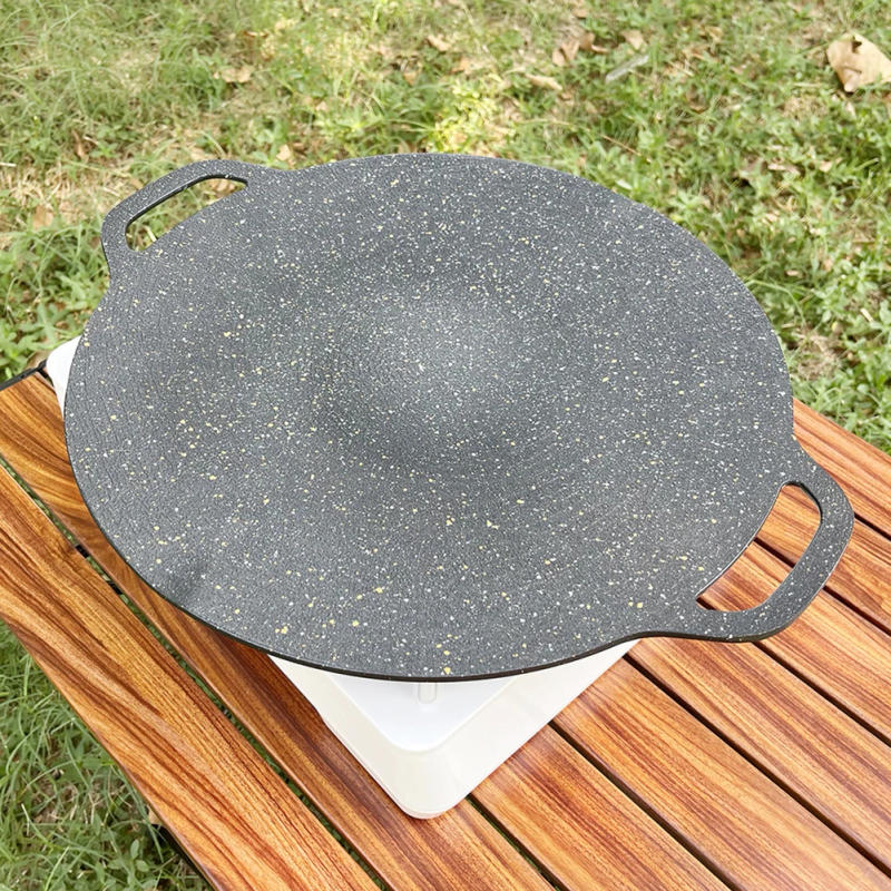 Description Picture 6 of itemBaking Tray Non-stick BBQ Grill Pan Induction Cooker Round Anti Scald Pan Handle Pan Storage Bag for Camping Household Tools