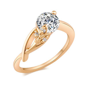 Elegant CZ Ring Gold Plated Flower Shape Cubic Zirconia Jewelry for Women