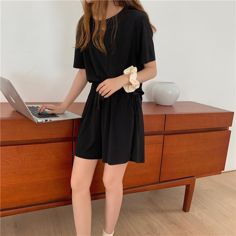 Description Picture 5 of itemSummer Casual 2 Piece Women Set  Short Sleeve Tops And Shorts Elastic Waist Soft Cool Lce fabric Two Piece Set Woman Outfits