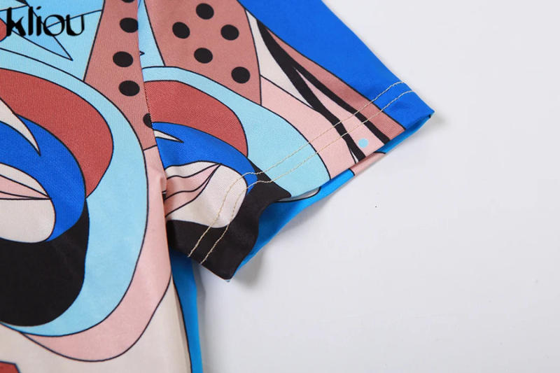 Description Picture 6 of itemKliou Leaf Print Panelled Two Pieces Set Women Casual Bare Midriff Skinny Crop Tops + Patchwork Short Ladies Streetwear Suit