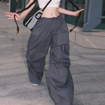 HOUZHOU Gray Parachute Pants Women Oversized Y2k Joggers Wide Sports Trousers Gorpcore Streetwear Female Baggy Cargo Sweatpants