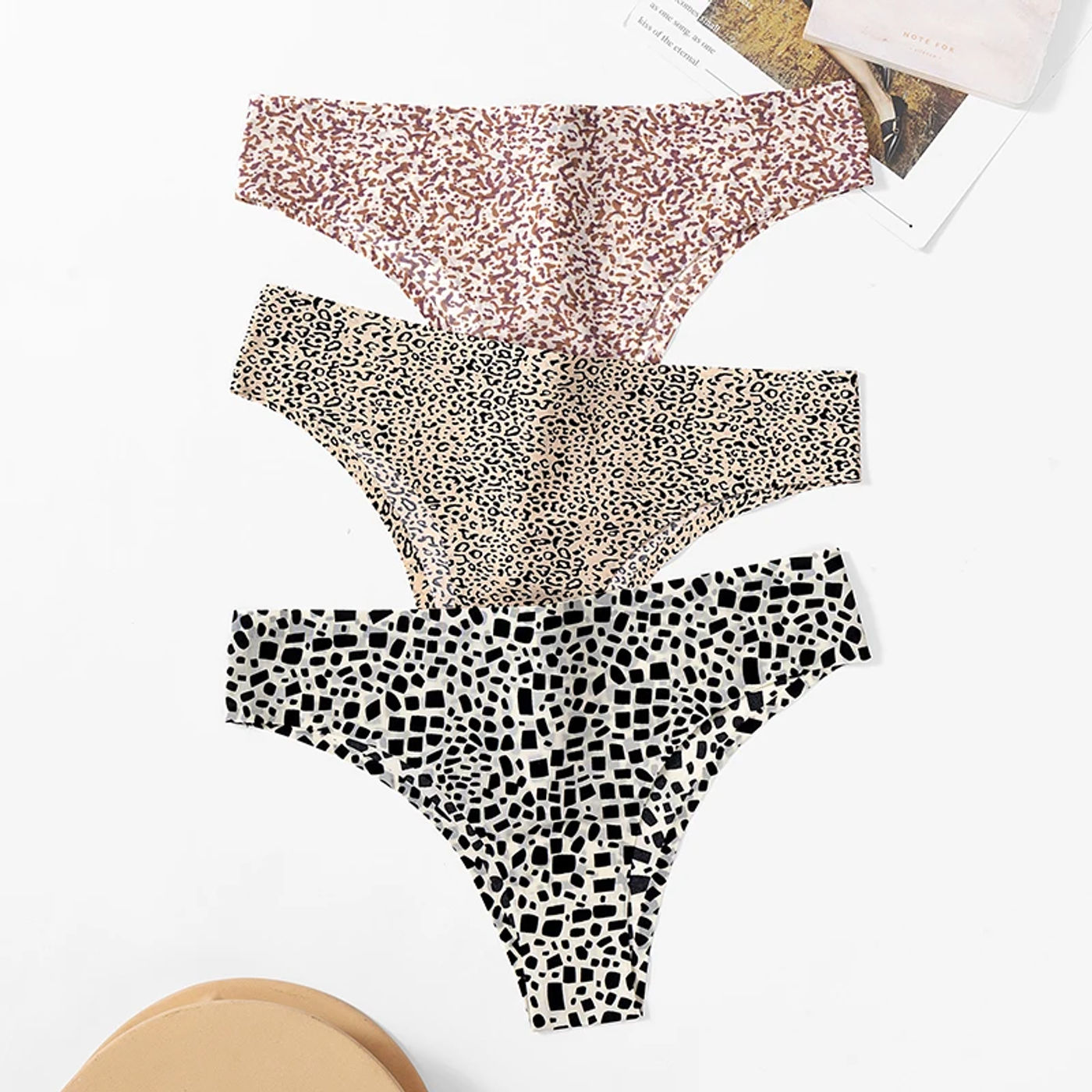 Description Picture 4 of itemBZEL 3PCS/Set Women's Panties Fashion Leopard Bikini Sexy Thongs Seamless Underwear Silk Satin Lingerie Sports Fitness G-Strings